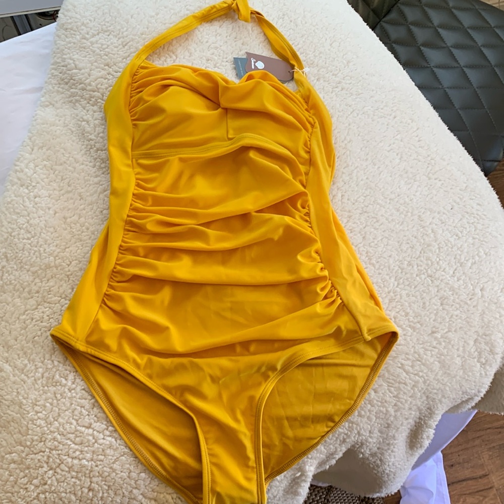 New Yellow Smismivo one piece suit